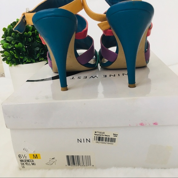 2/$22 🛍️✨ Nine West multi-tone heels - Picture 5 of 6